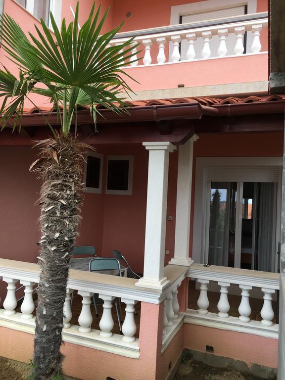 Apartments Banic Barbat na Rabu Экстерьер фото